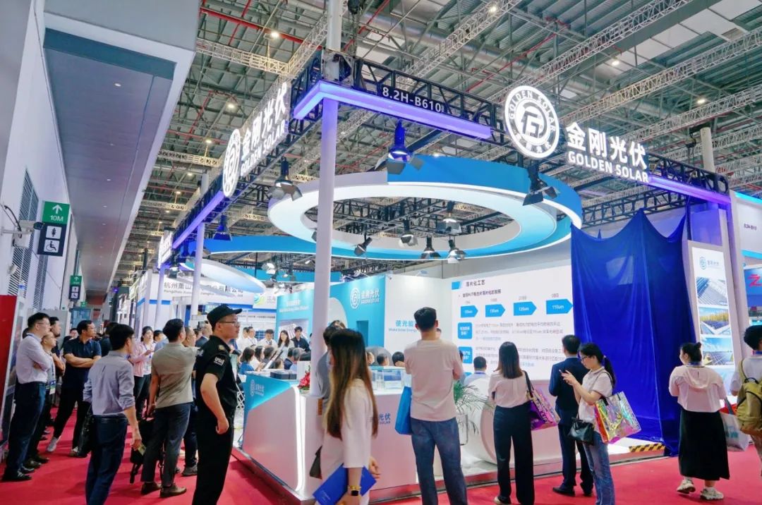 新品、颁证、签约！365电竞光伏闪灼SNEC 2024，开放“N时期”新质出产力